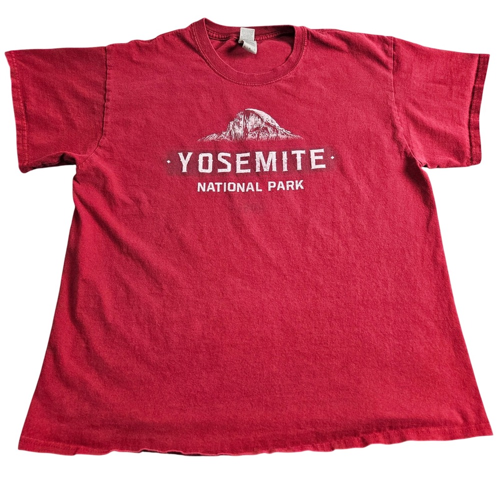 Yosemite National Park TShirt Large Red Outdoor Hiking Gorpcore Souvenir Nature